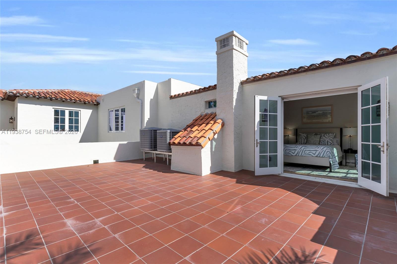 CORAL GABLES SEC E - Residential