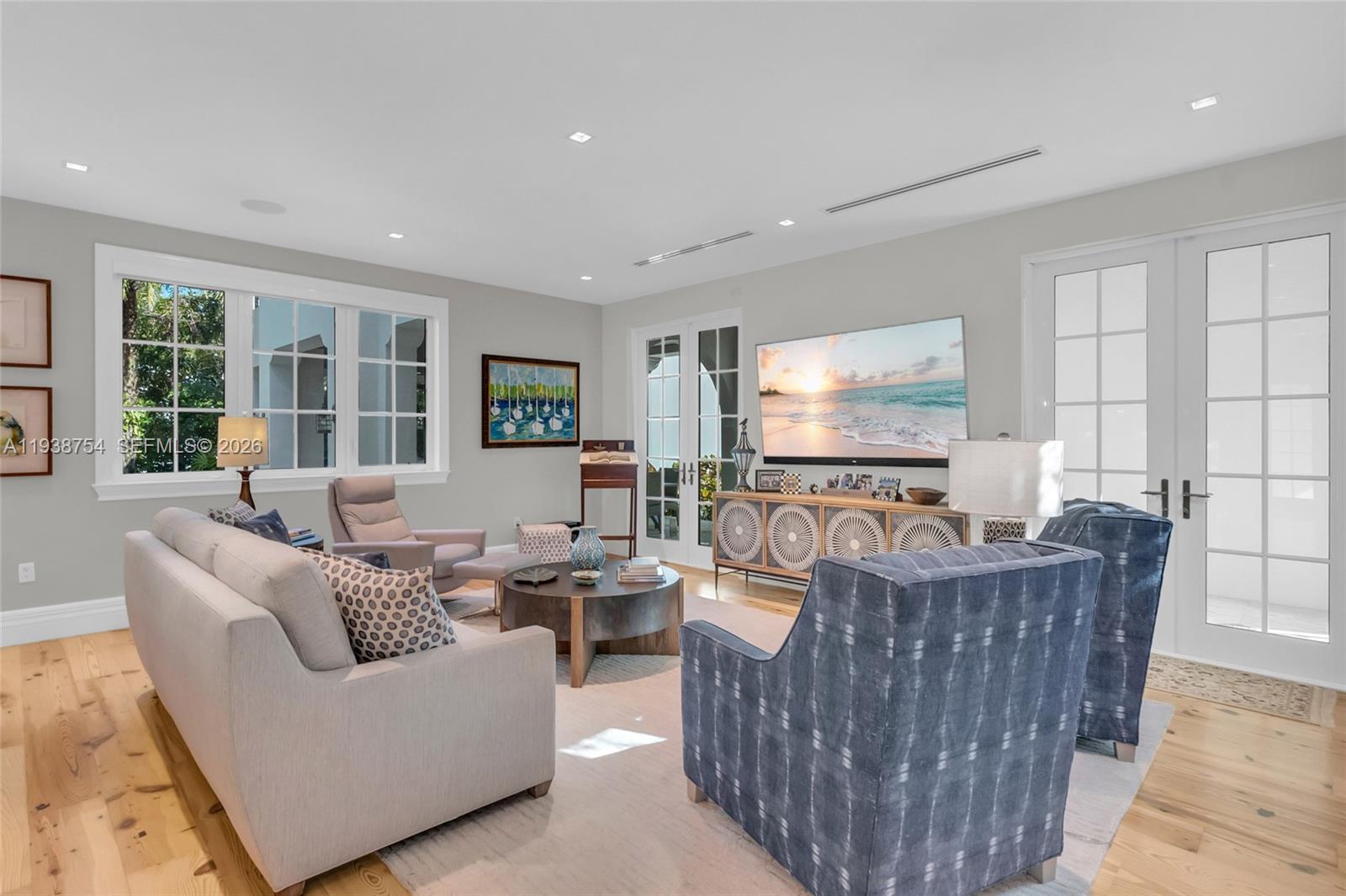 CORAL GABLES SEC E - Residential