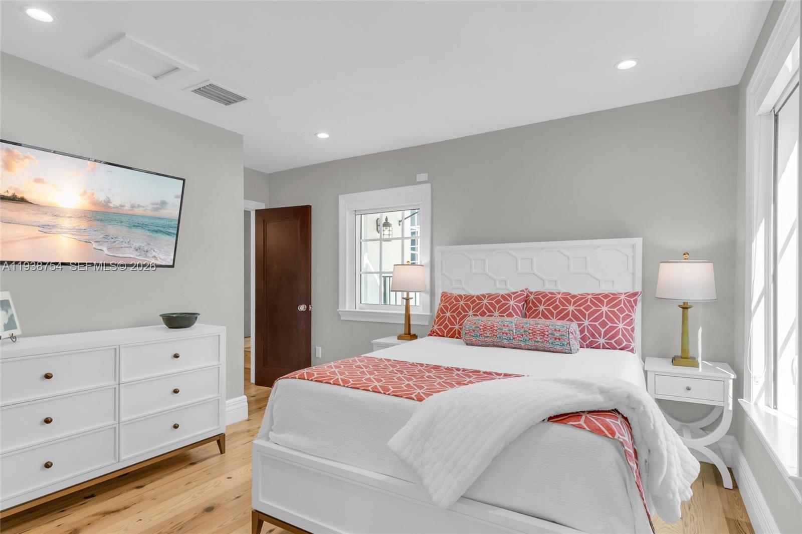 CORAL GABLES SEC E - Residential