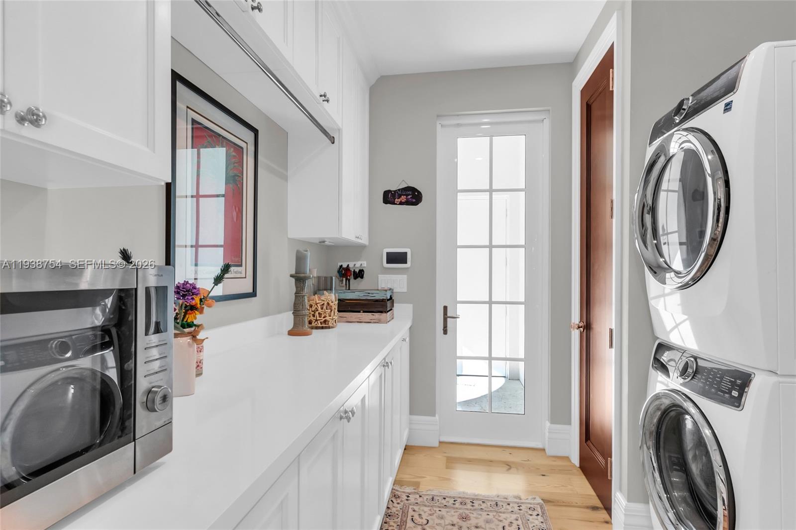 CORAL GABLES SEC E - Residential