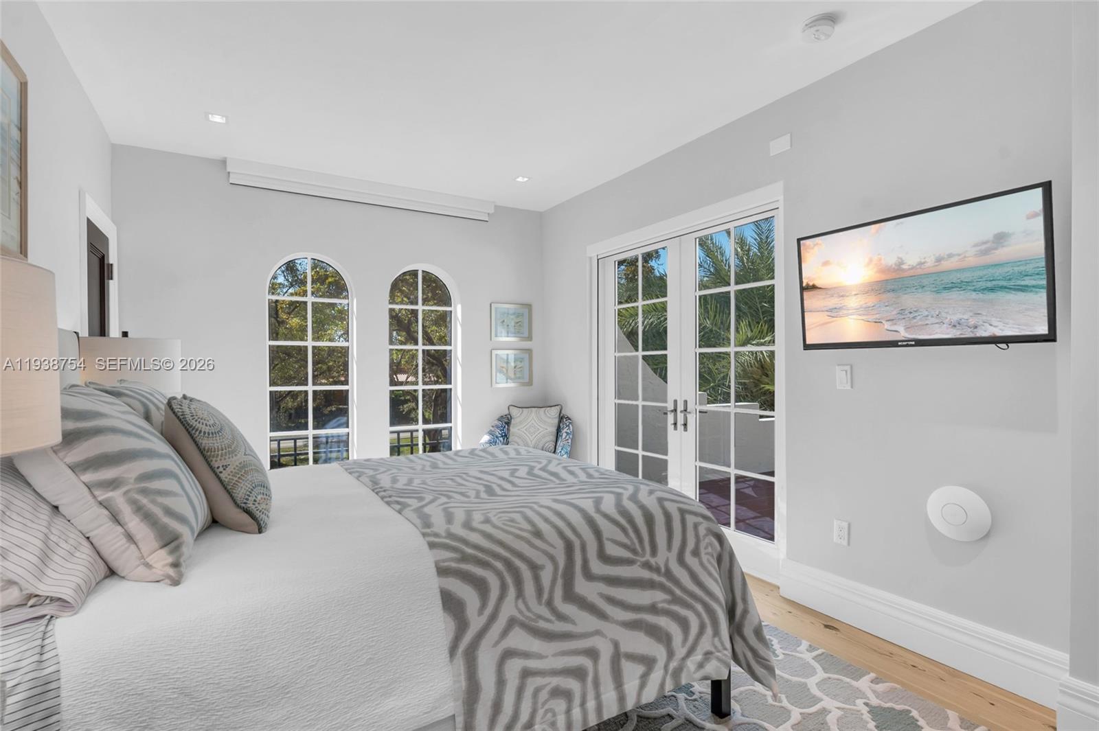 CORAL GABLES SEC E - Residential