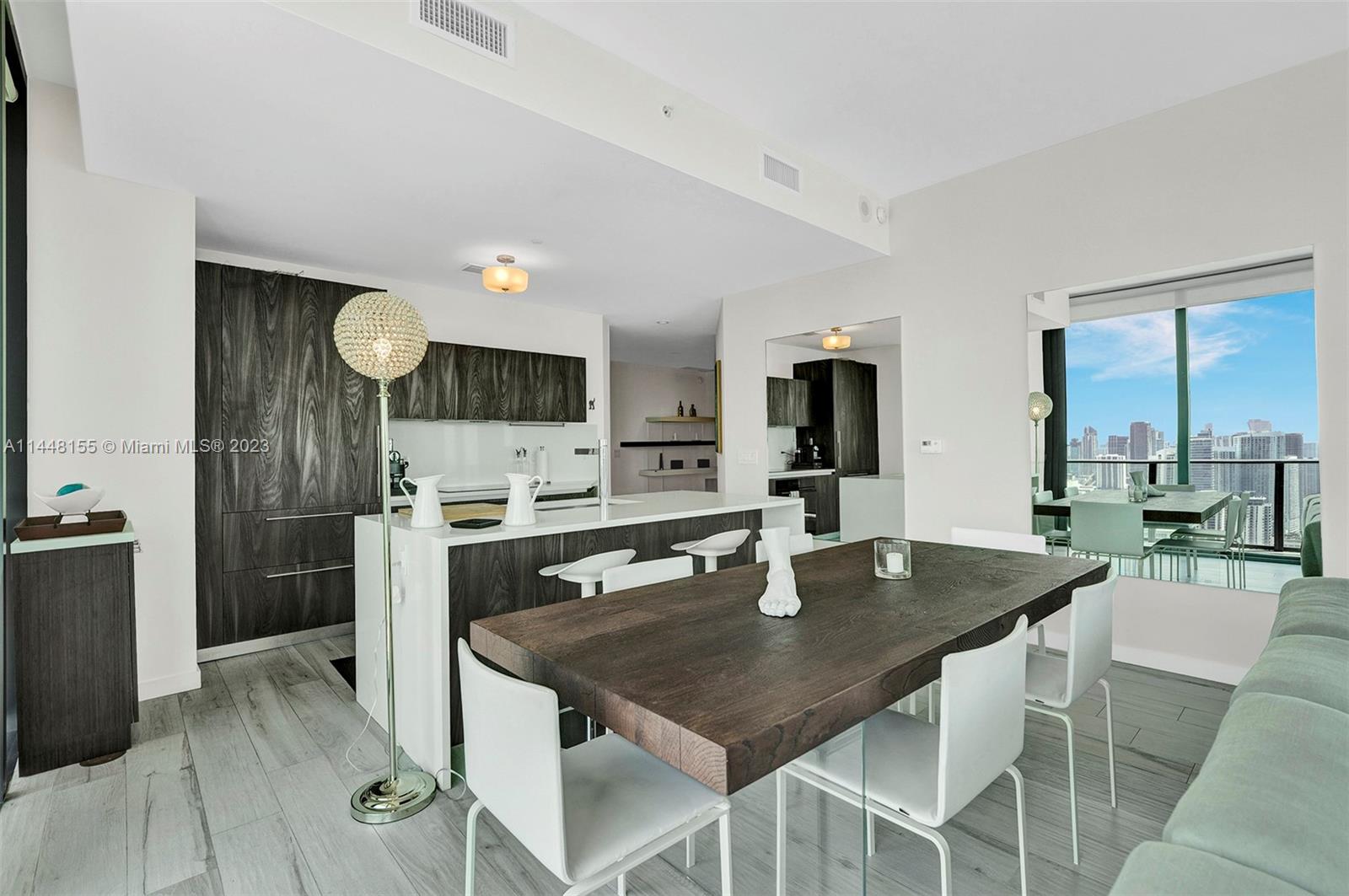 GRAN PARAISO CONDO - Residential