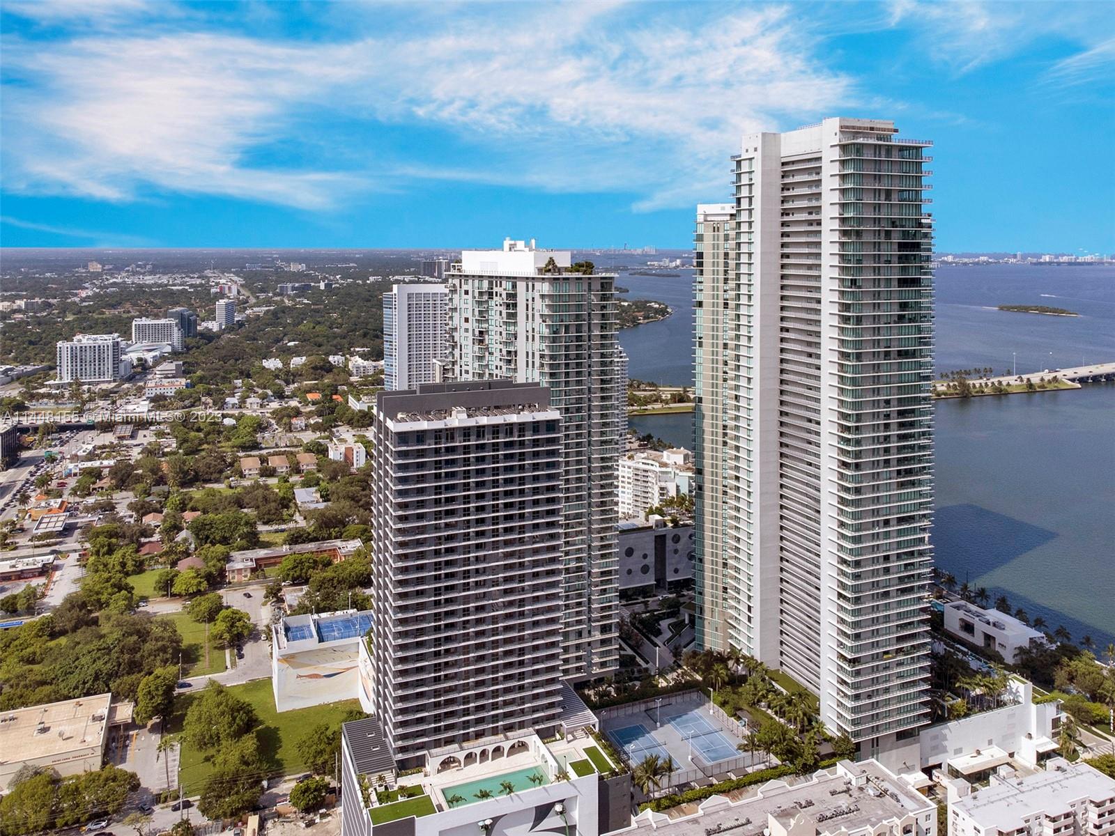 GRAN PARAISO CONDO - Residential