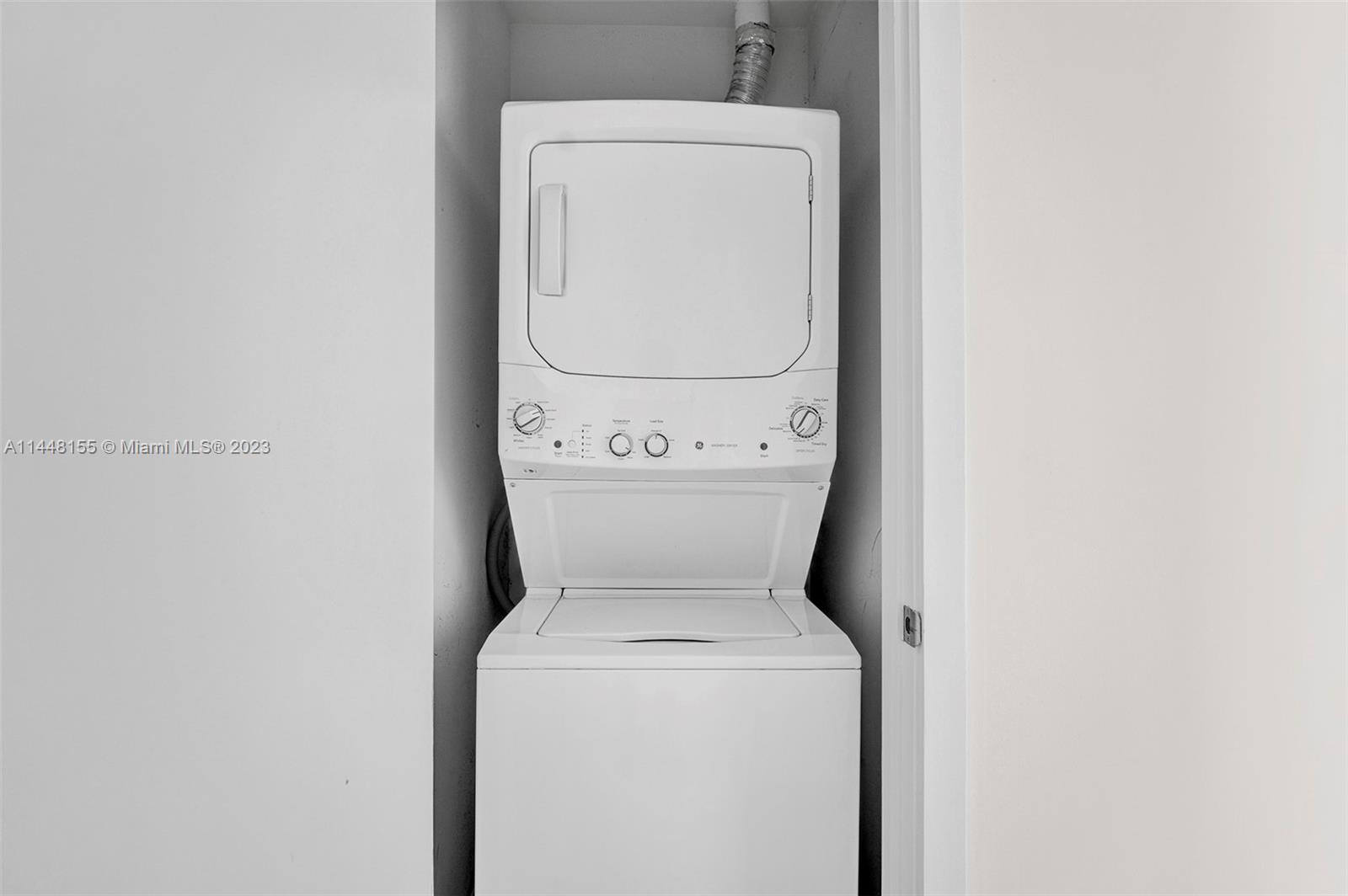 GRAN PARAISO CONDO - Residential