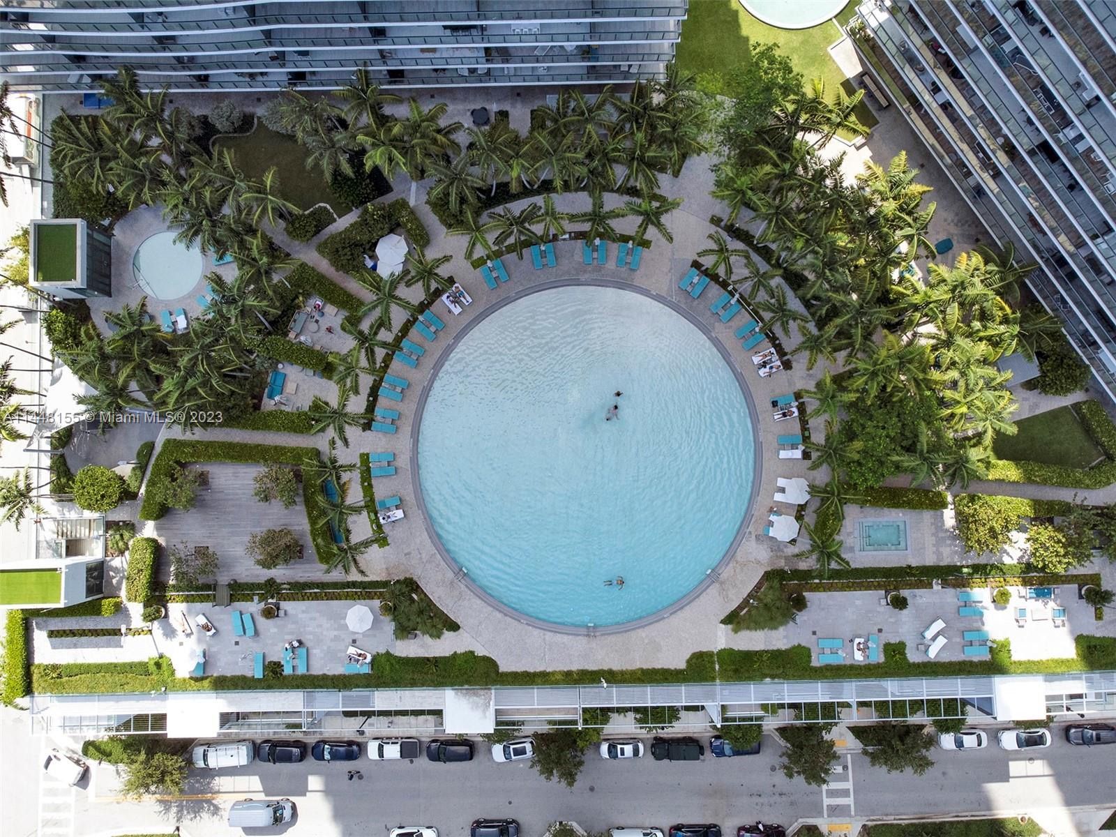 GRAN PARAISO CONDO - Residential