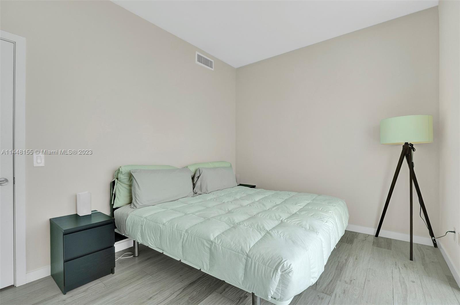 GRAN PARAISO CONDO - Residential