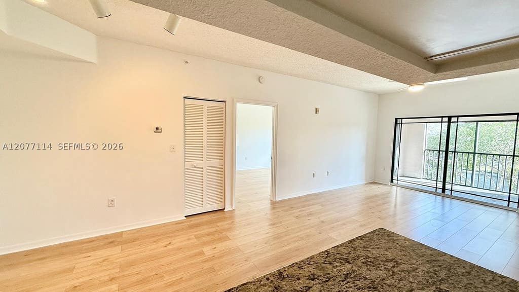 Photo of 2806 Veronia Dr #303, Palm Beach Gardens, FL 33410 (MLS # A12077114)
