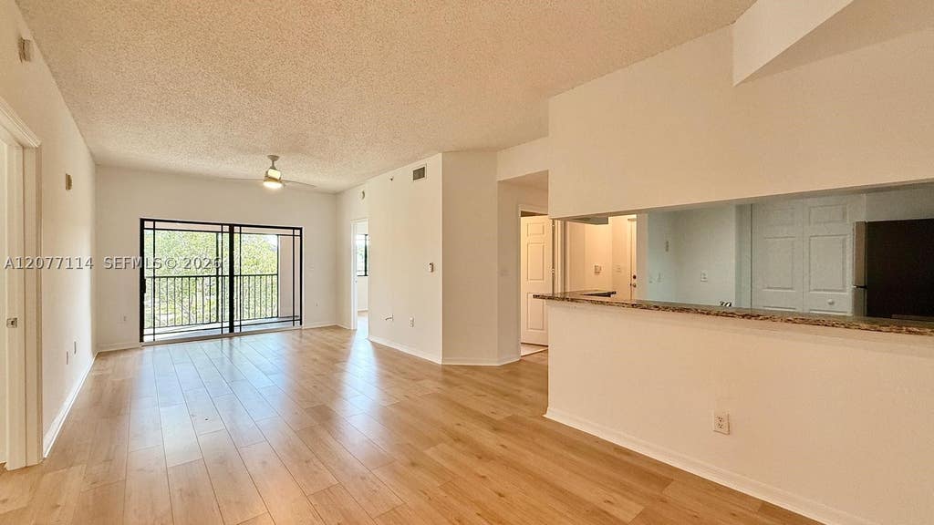 Photo of 2806 Veronia Dr #303, Palm Beach Gardens, FL 33410 (MLS # A12077114)