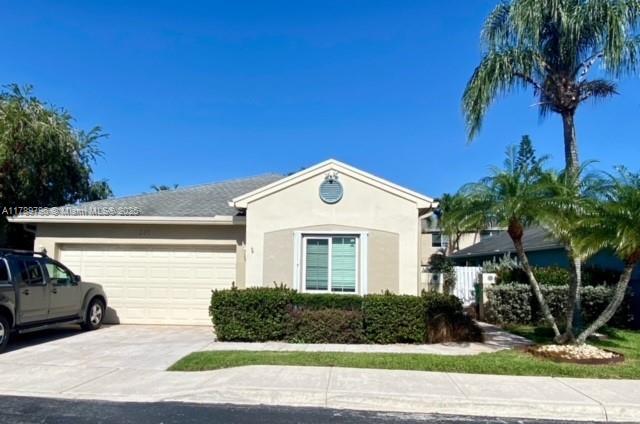 Rental Property at 303 E Riverbend Dr, Sunrise, Miami-Dade County, Florida - Bedrooms: 3 
Bathrooms: 2  - $3,600 MO.