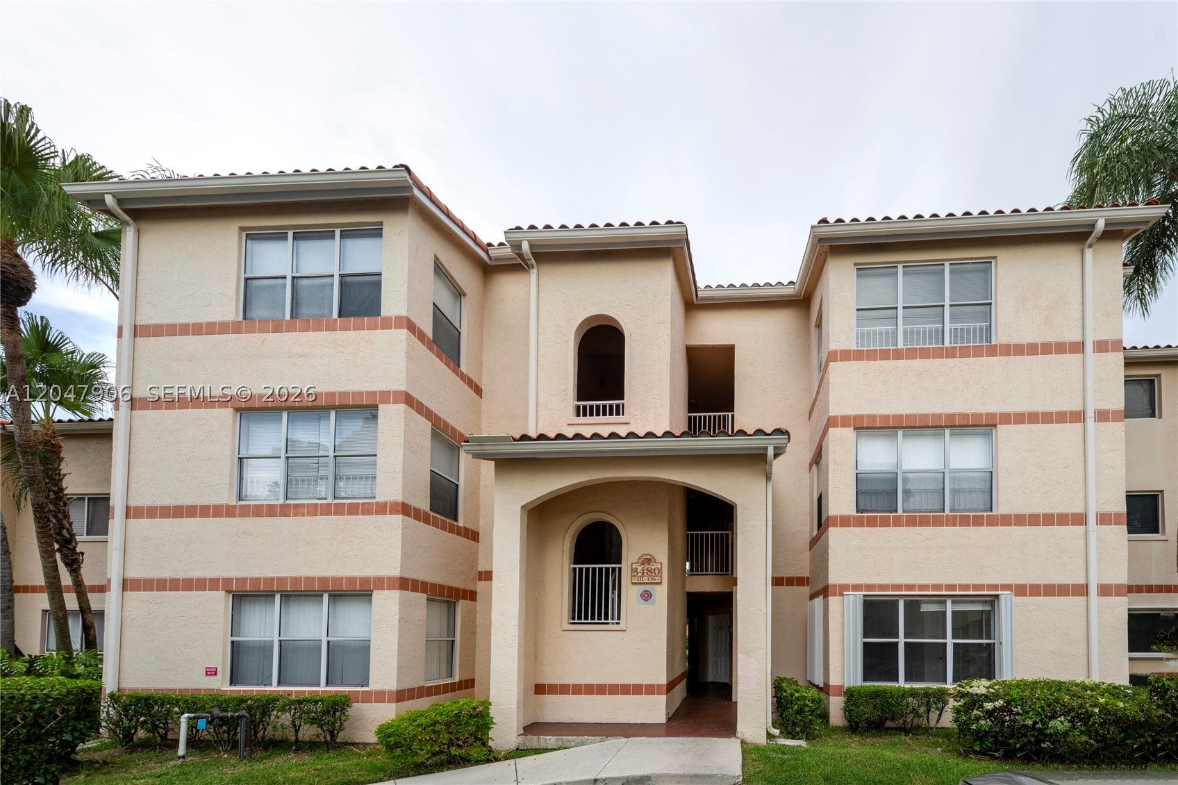 3480 N Pinewalk Dr N Dr
