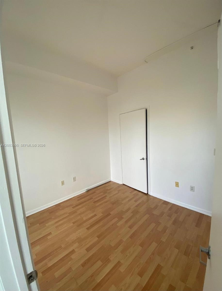 NEO CONDO - Residential Lease