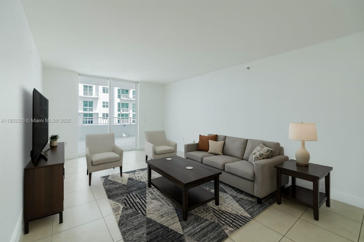 60 NW 37th Ave 405