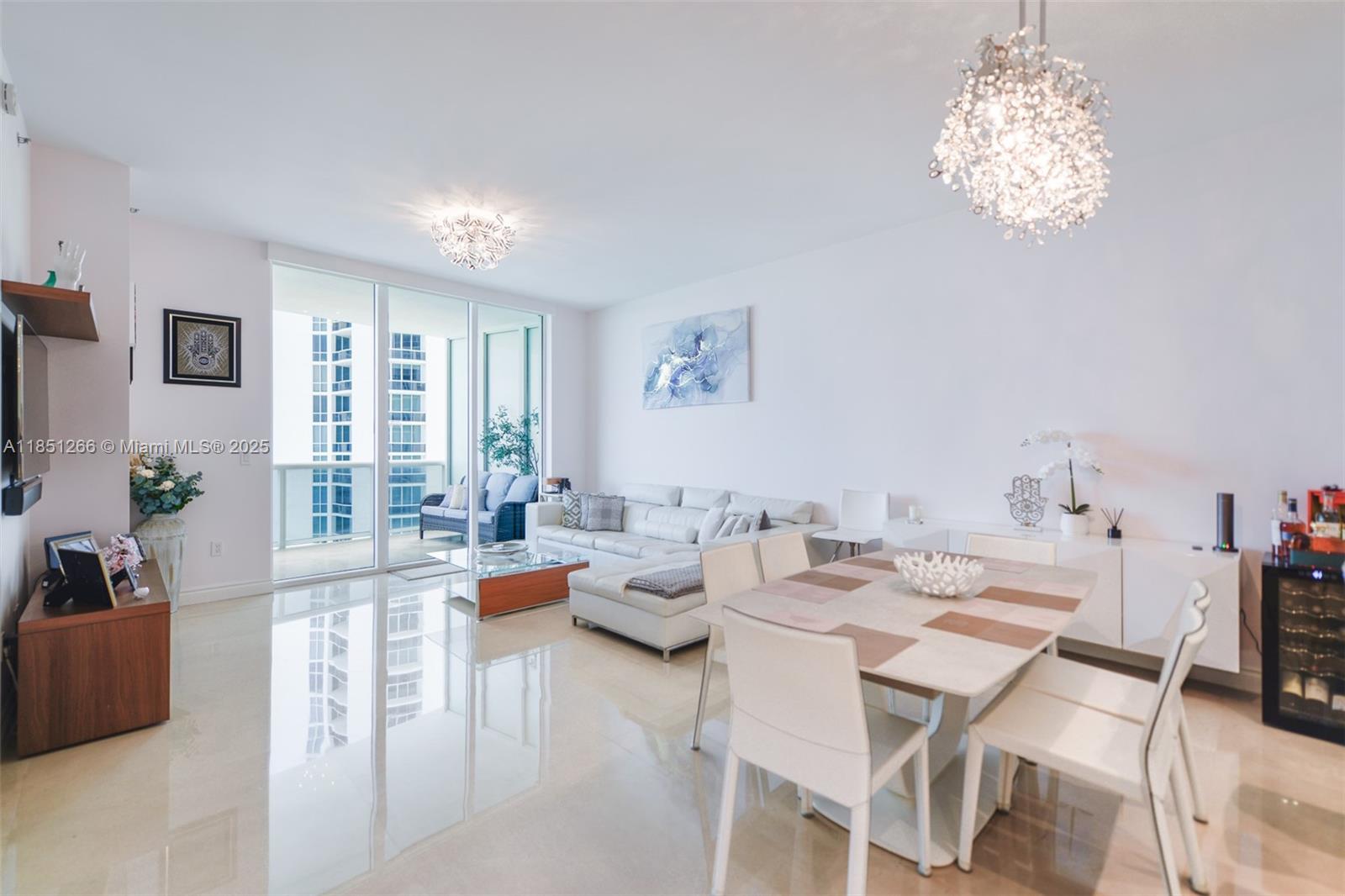 All white 3 BD/3.5 BA flow through unit in prestigious Trump Tower II with stunning ocean and intracoastal views! Lots of upgrades including all new lights, build ins, venison walls, wine cooler,…
Selling completely furnished and decorated
Easy to show
Call listing agent