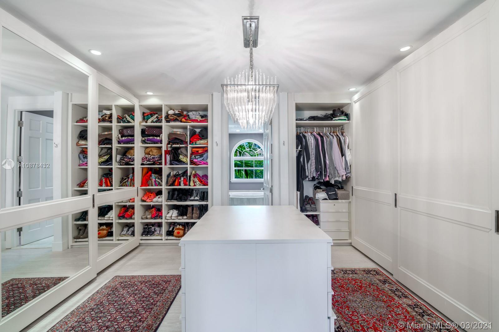 GRAND KEY ESTATES - Residential