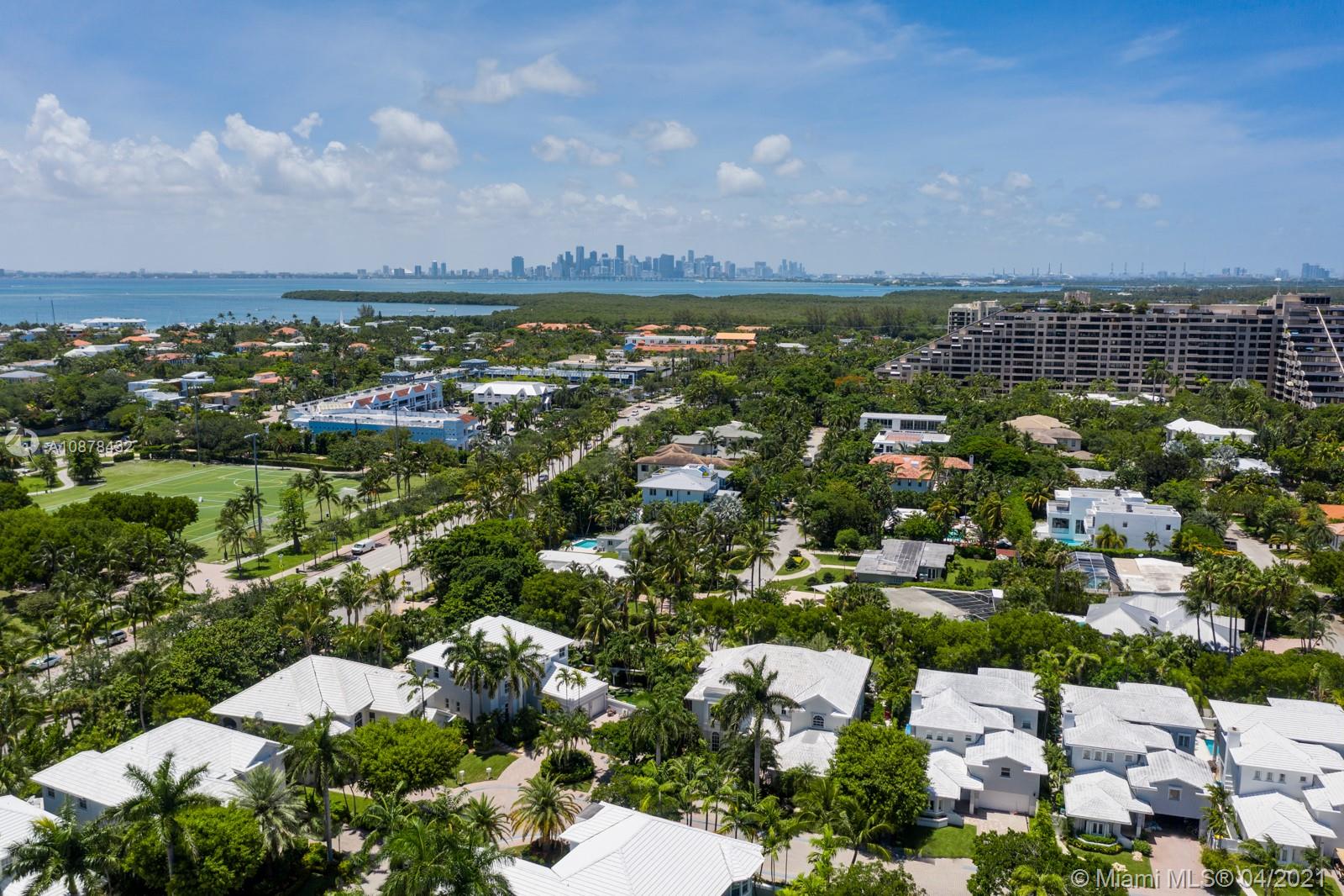 GRAND KEY ESTATES - Residential