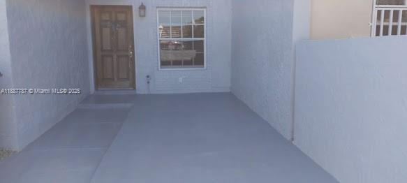 LAKES OF ACADIA UNIT 3 TH - Residential Lease