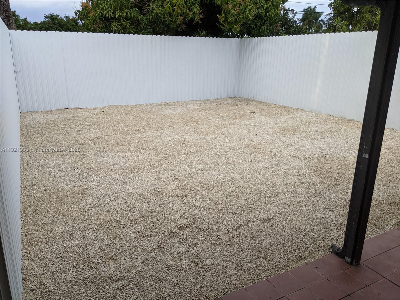 DRIFTWOOD ACRES NO 20 - Residential Lease