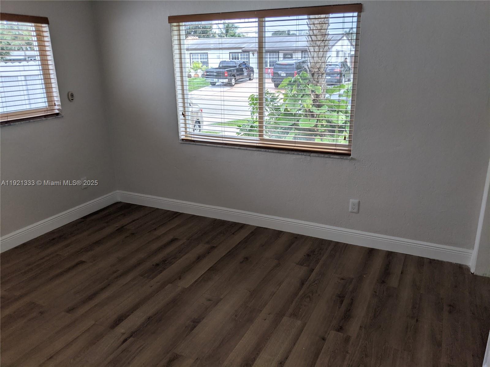 DRIFTWOOD ACRES NO 20 - Residential Lease