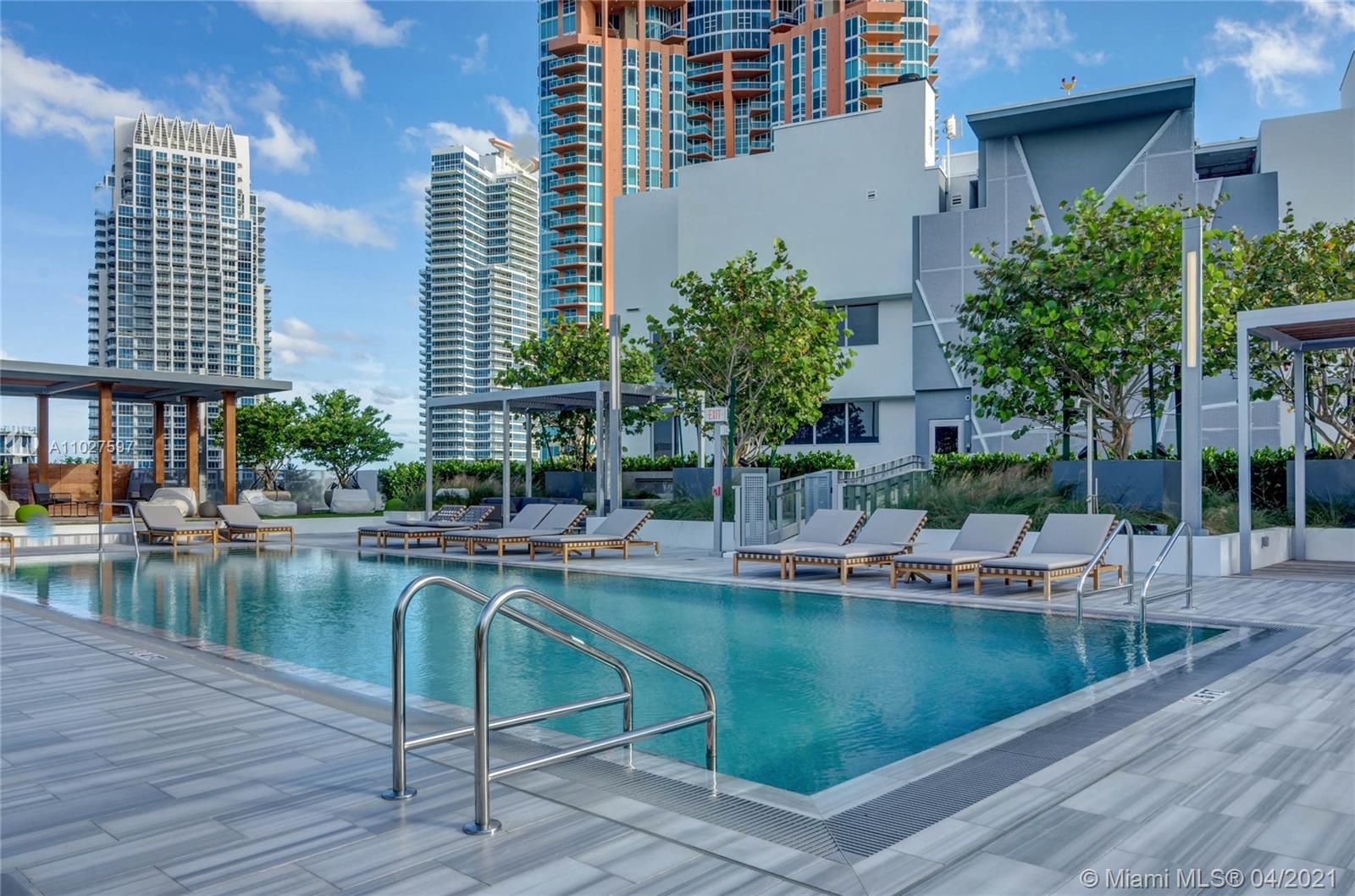 MAREA CONDO - Residential