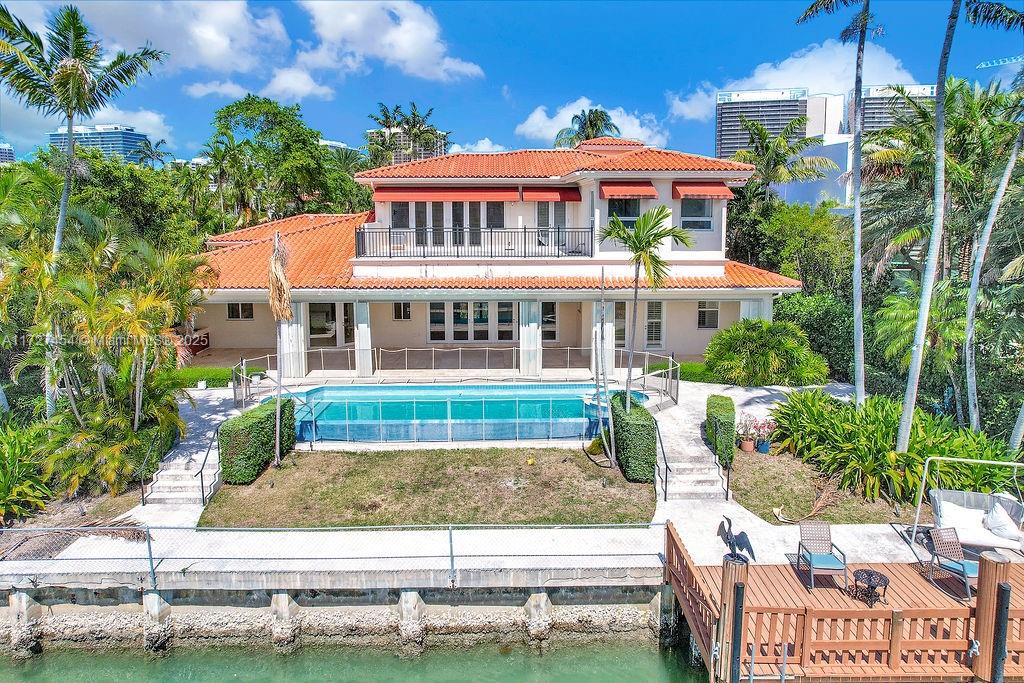74 Bal Bay Dr, Bal Harbour, Miami-Dade County, Florida - 5 Bedrooms  
6 Bathrooms - 