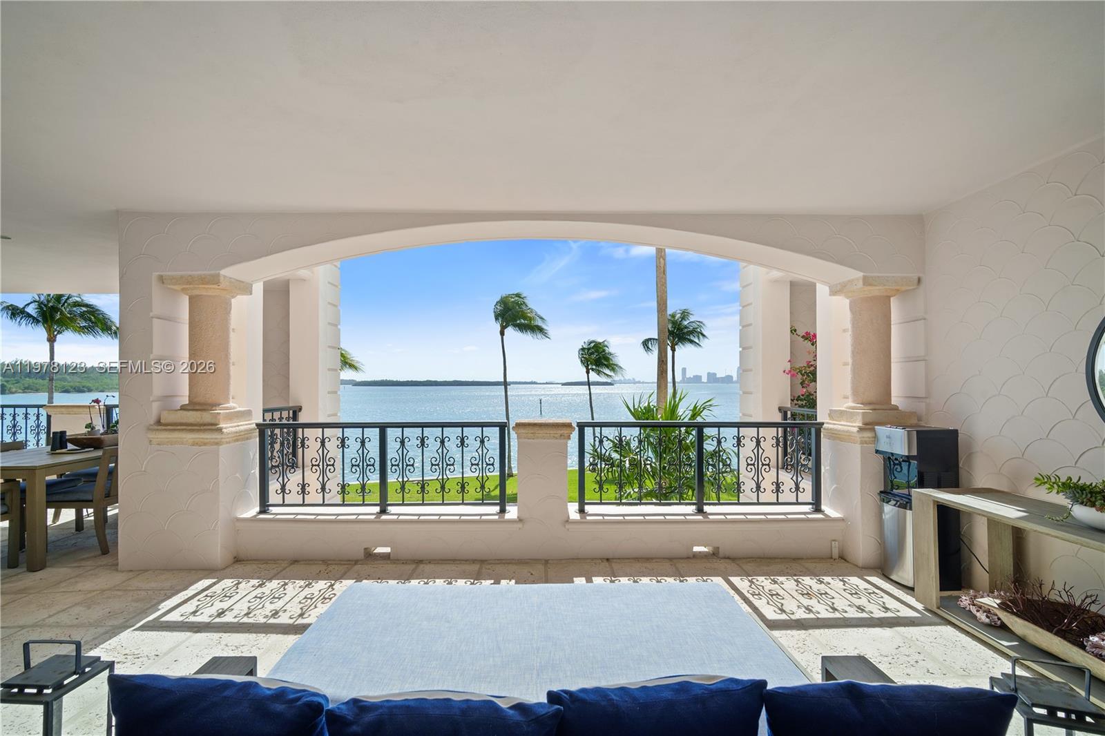 5222 Fisher Island Dr 5222