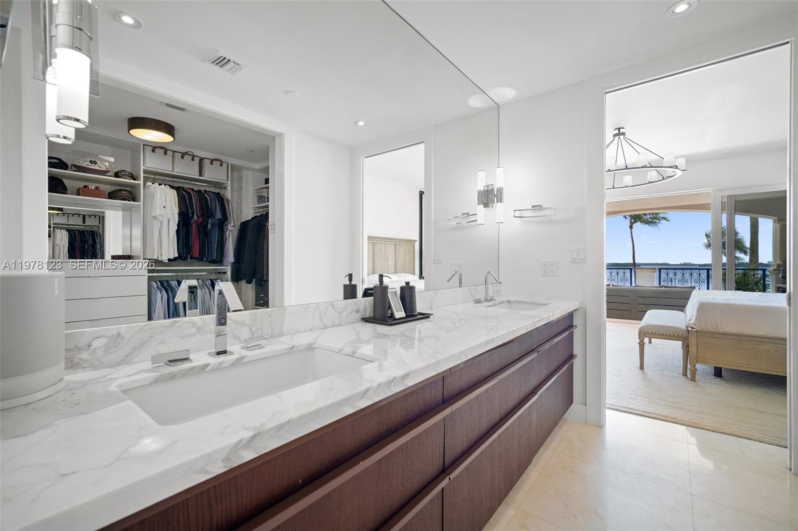 BAYVIEW FISHER ISL CONDO - Residential