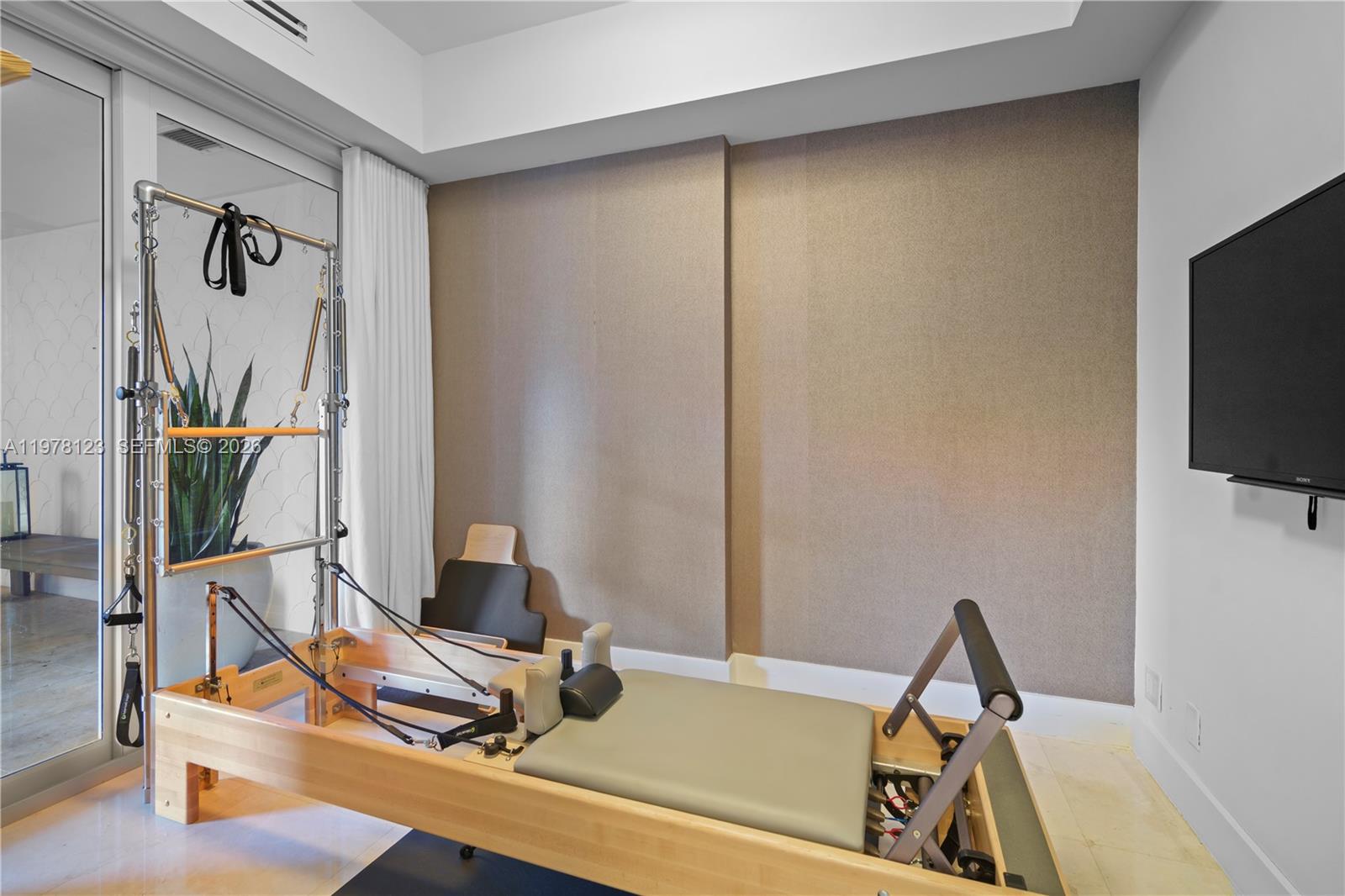 BAYVIEW FISHER ISL CONDO - Residential