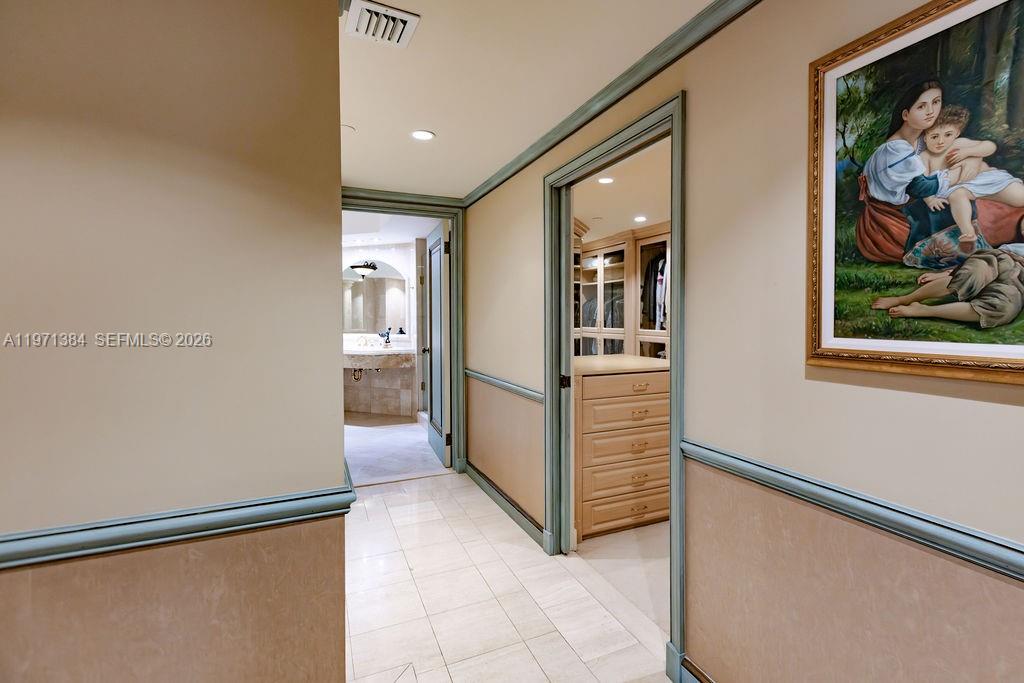 3000 ISL BLVD WILLIAMS IS - Residential