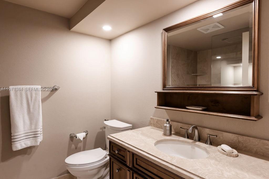 3000 ISL BLVD WILLIAMS IS - Residential