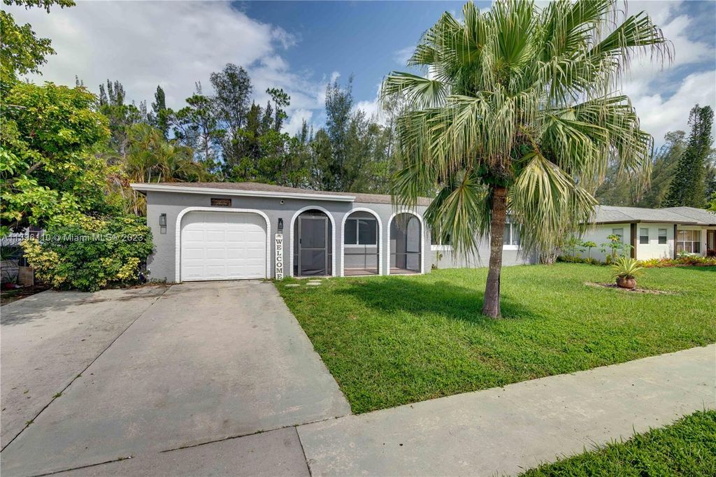 Photo of 22512 Logwood Ave, Boca Raton, FL 33428 (MLS # A11396110)