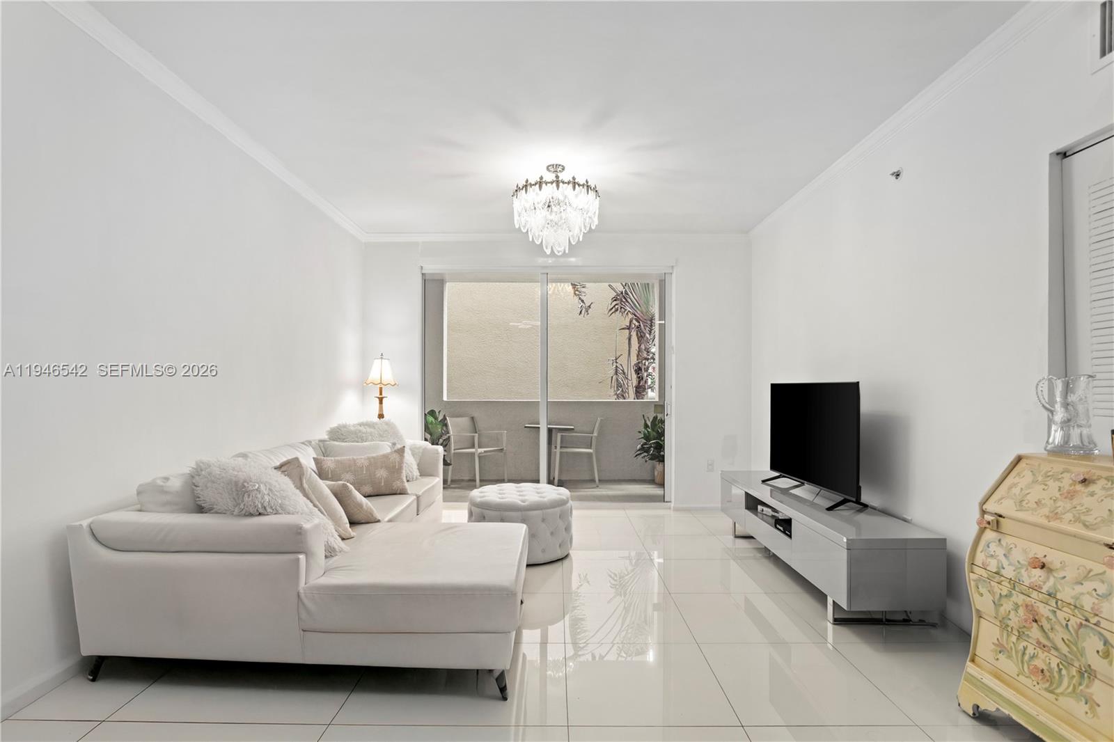 PORTO BELLAGIO CONDO - Residential