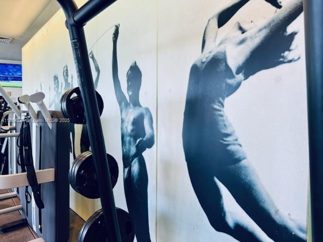 ICONBRICKELL CONDO NO 1 - Residential