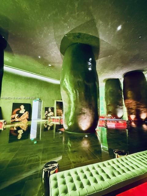 ICONBRICKELL CONDO NO 1 - Residential