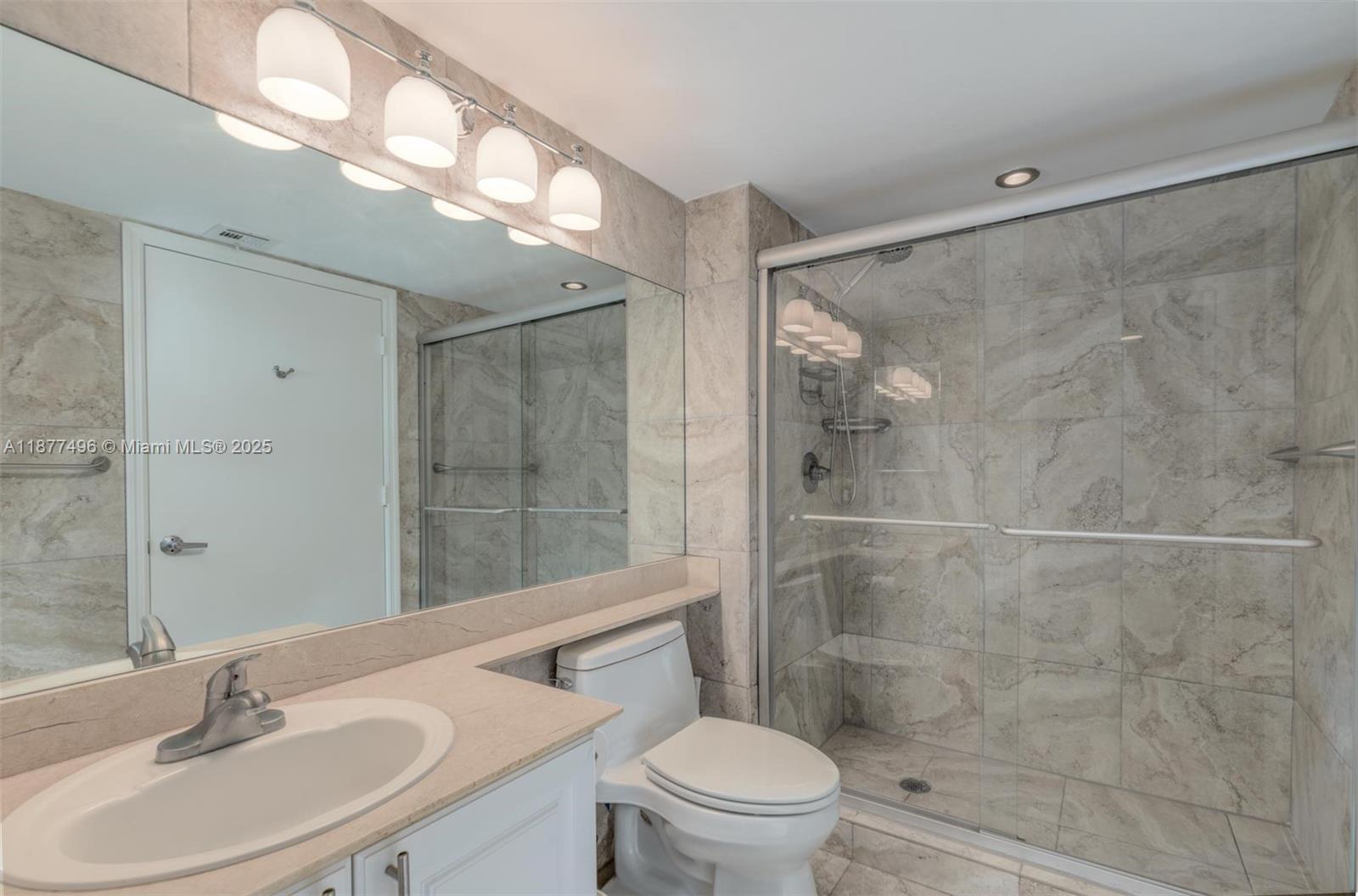 YACHT CLUB AT PORTOFINO C - Residential Lease