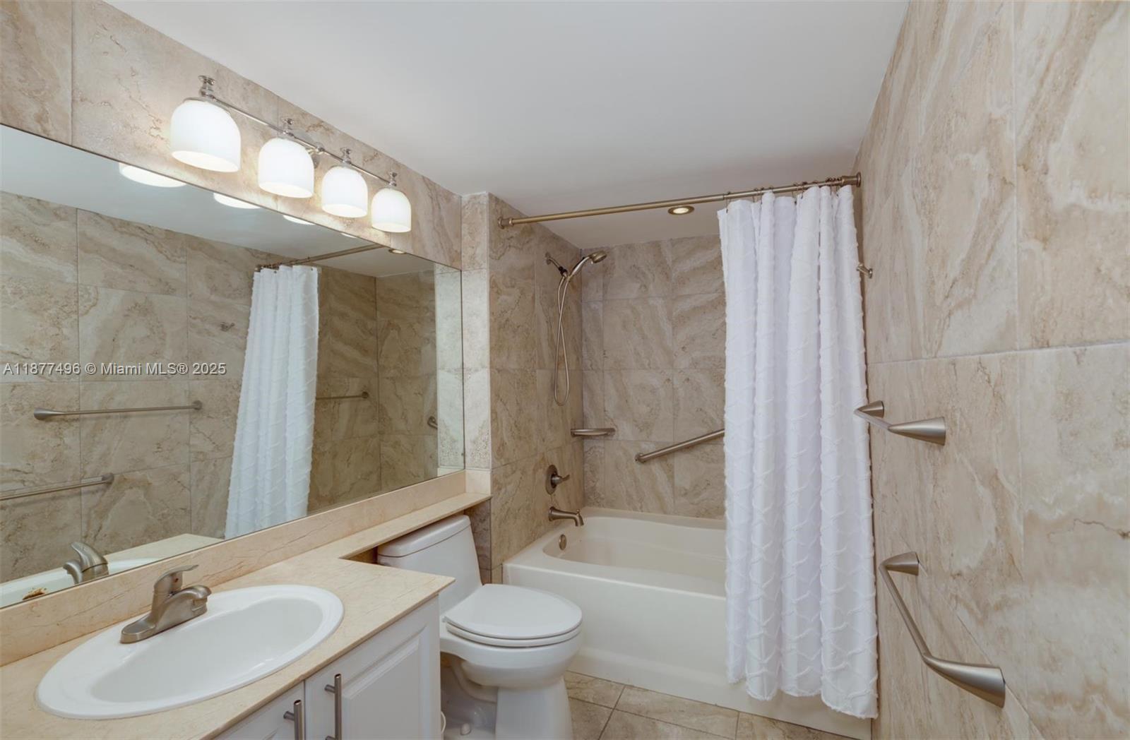 YACHT CLUB AT PORTOFINO C - Residential Lease