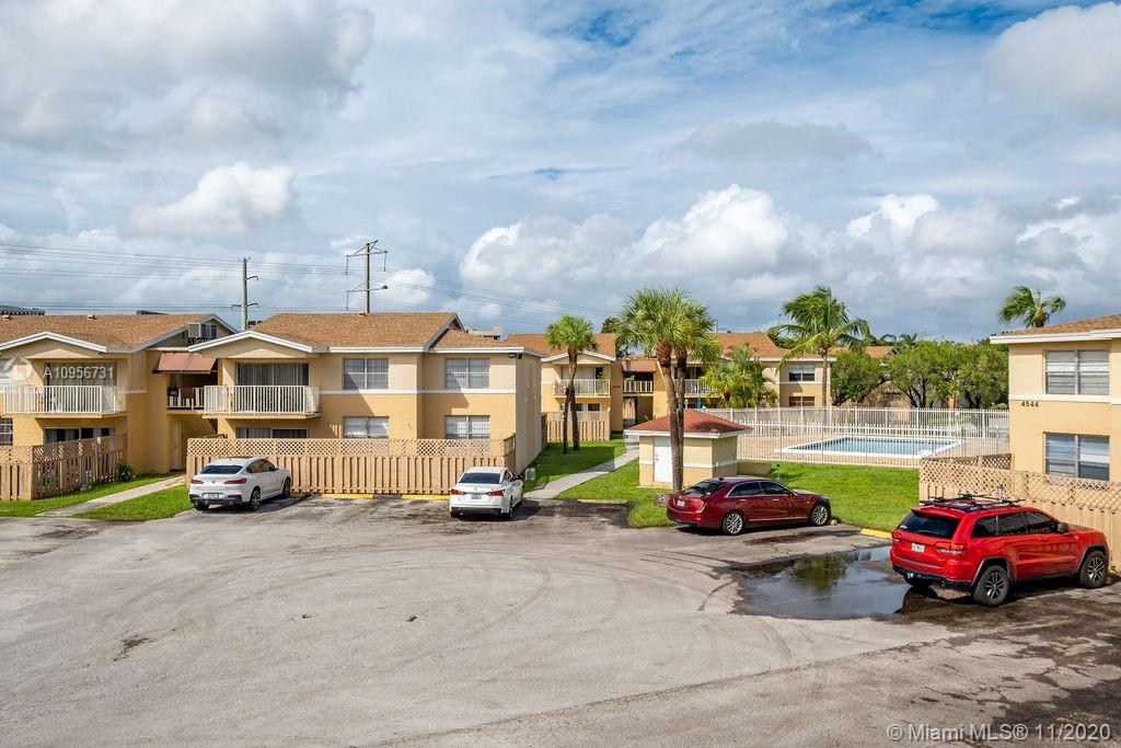 DORAL GARDENS CONDO - Residential