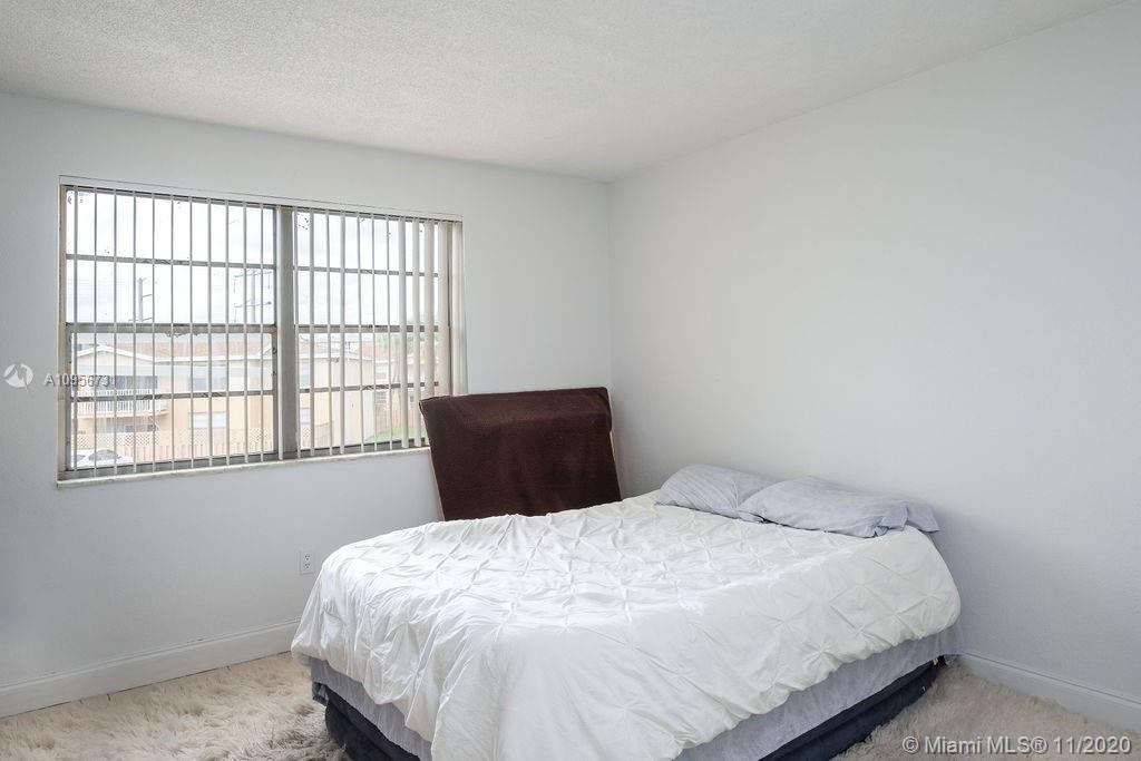 DORAL GARDENS CONDO - Residential