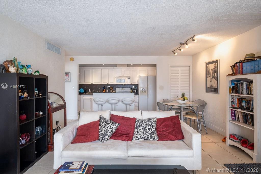 DORAL GARDENS CONDO - Residential