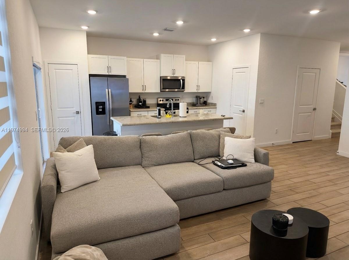 CEDAR AT KEYS GATE - Residential