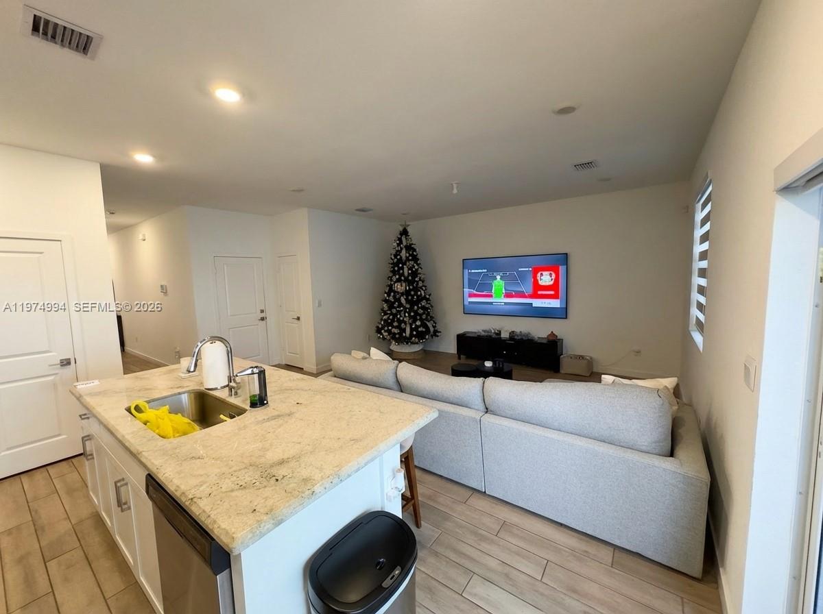 CEDAR AT KEYS GATE - Residential