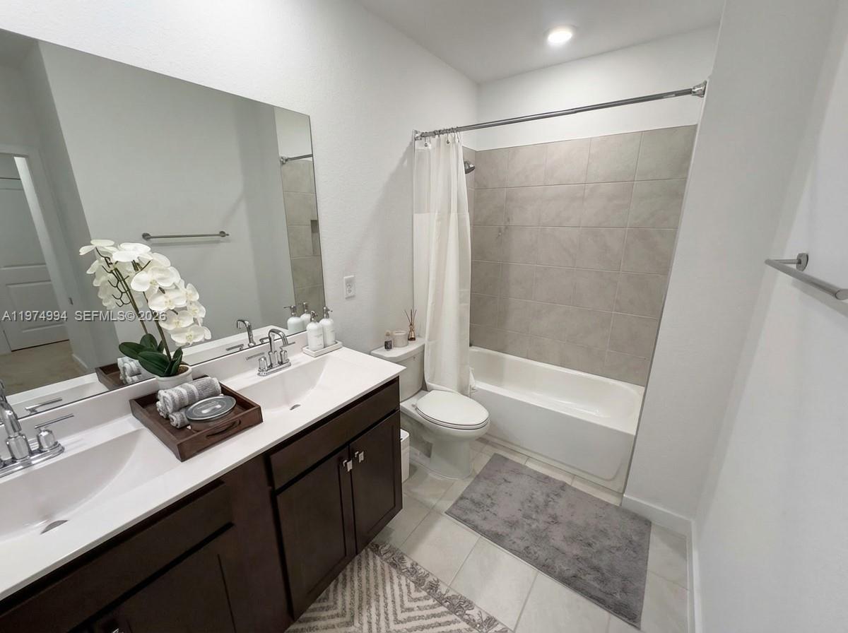 CEDAR AT KEYS GATE - Residential