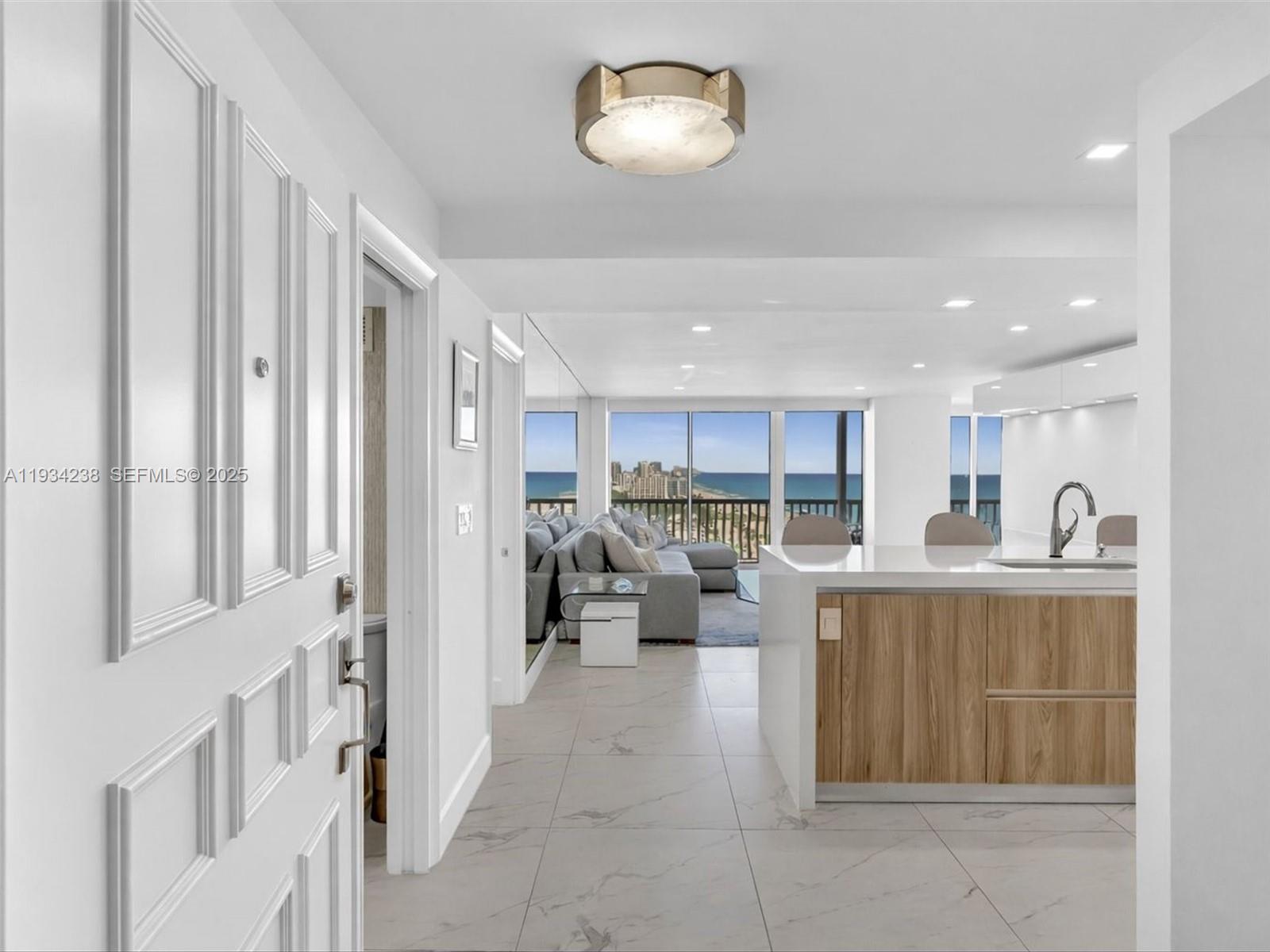 2200 S Ocean Ln 2103