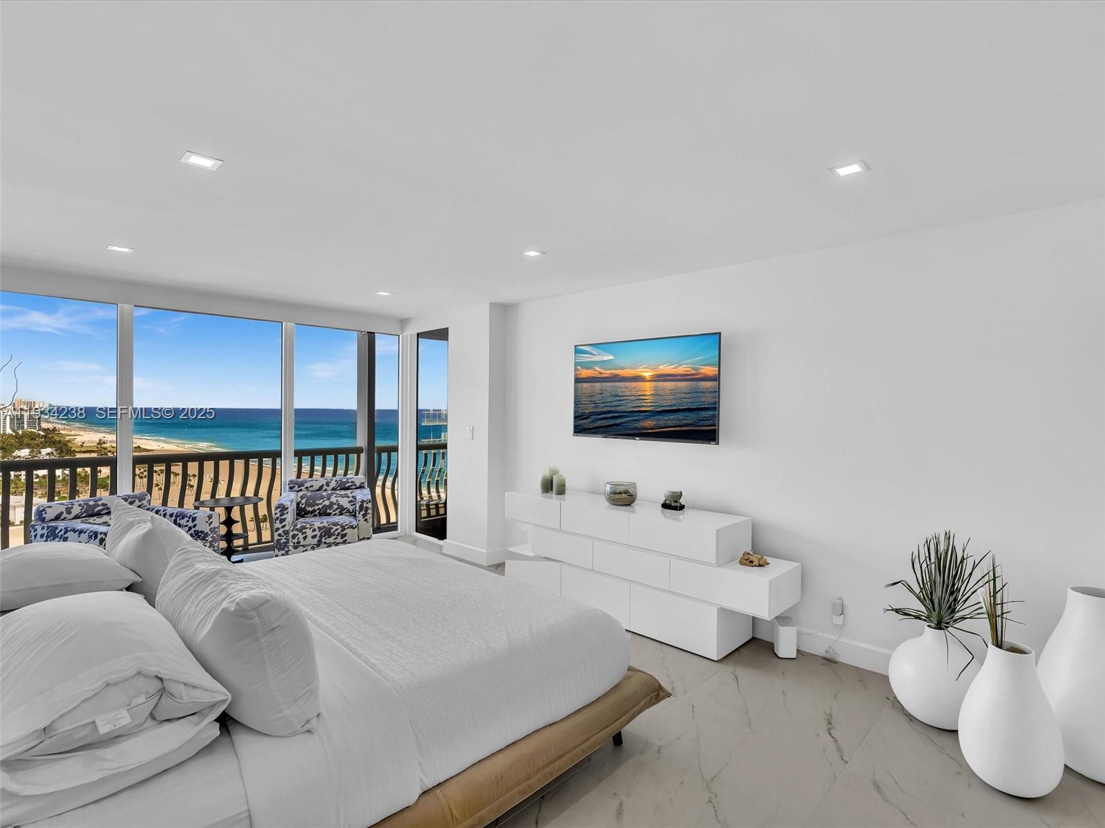 POINT OF AMERICAS II - Residential