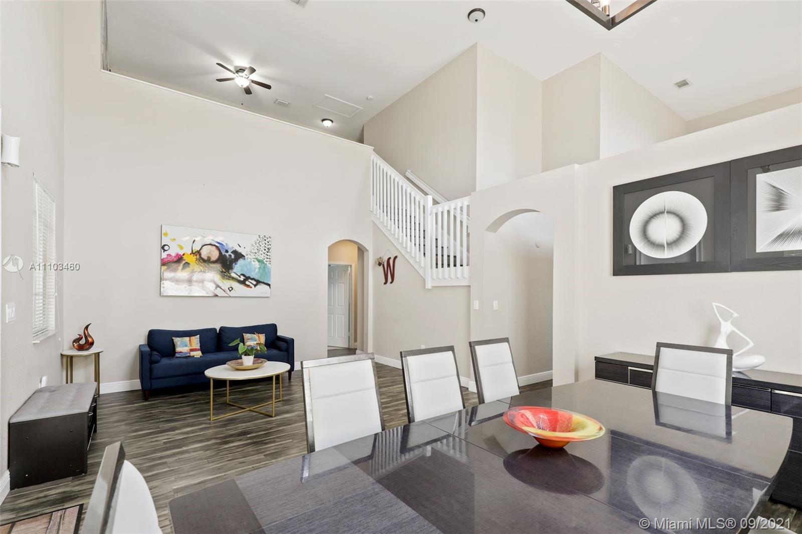 COCONUT CAY - Residential