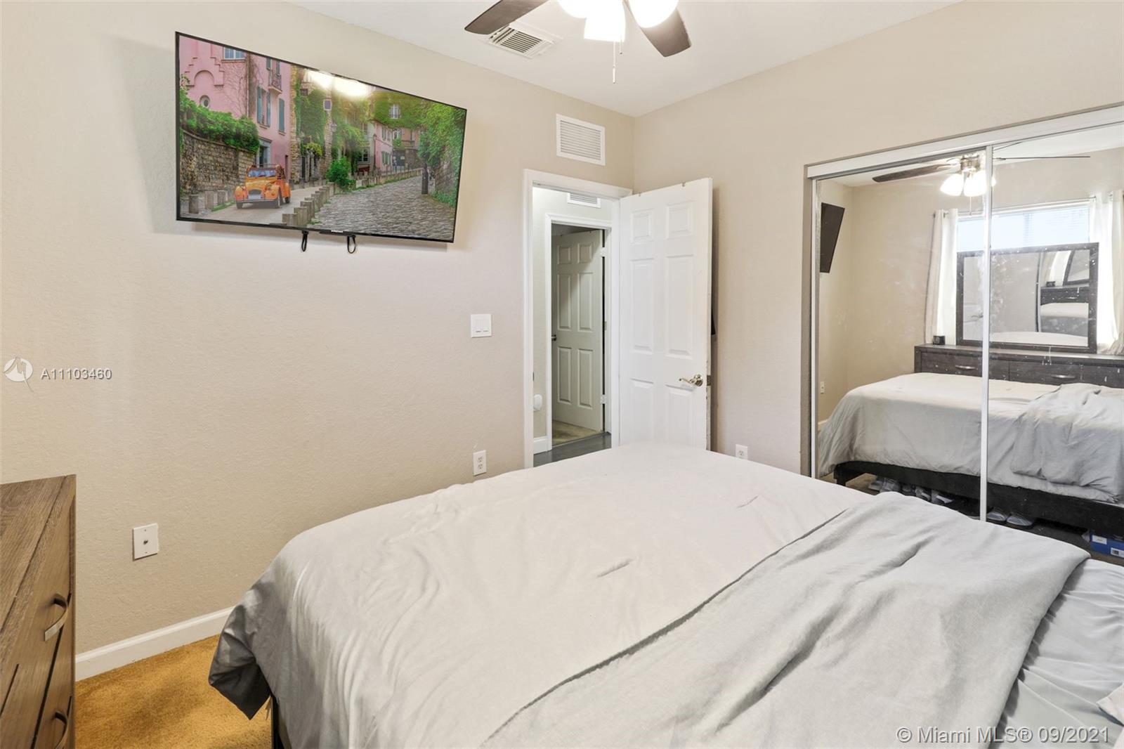 COCONUT CAY - Residential