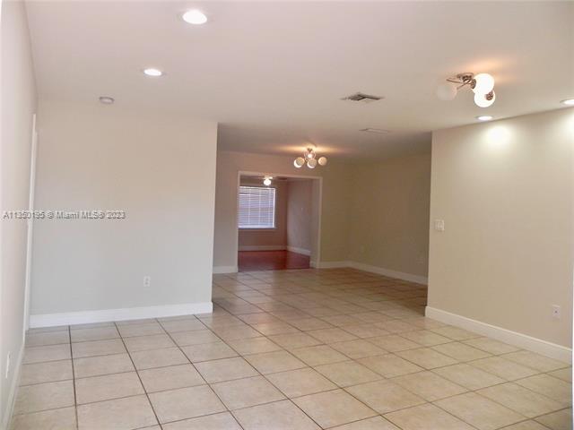 1ST ADDN TO BIRD SOUTH - Residential Lease