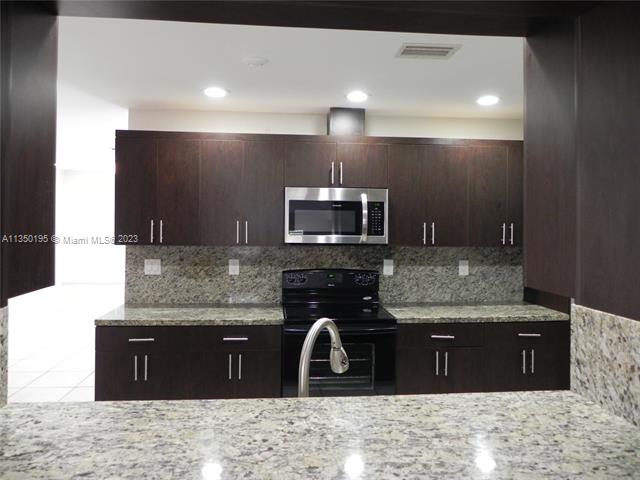 1ST ADDN TO BIRD SOUTH - Residential Lease