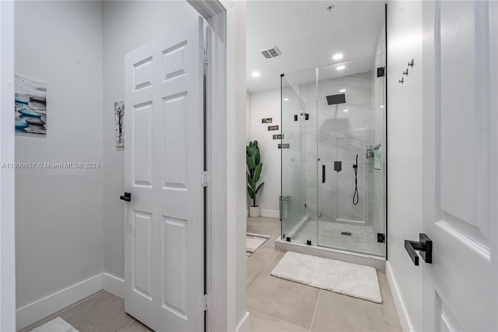 MONTCLAIR - Residential