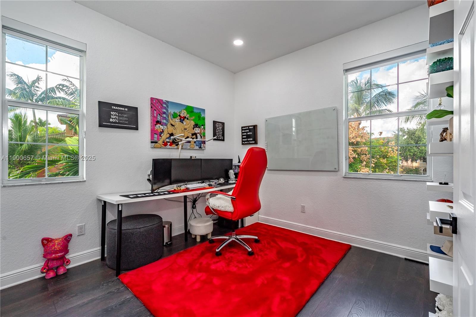 MONTCLAIR - Residential