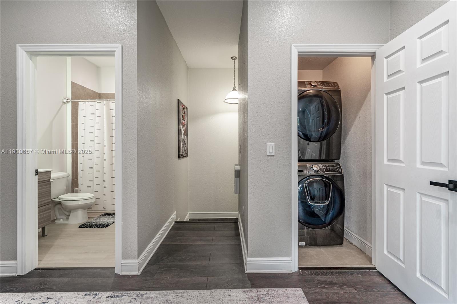 MONTCLAIR - Residential